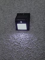Светильник ЭРА Фасадная подсветка  с датчиком движения, на солнечной батарее, 20LED, 60 lm (64/1152 ERAFS064-04