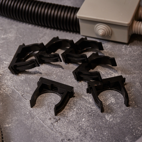 Крепеж-клипса REXANT для монтажного пистолета Ø 40 мм, черная (25 шт/уп) (1/36) (28-0440-2) фото 4